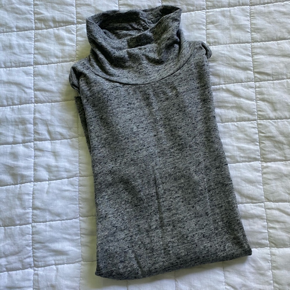 Gap Tissue Turtleneck Tee Heather Grey XS